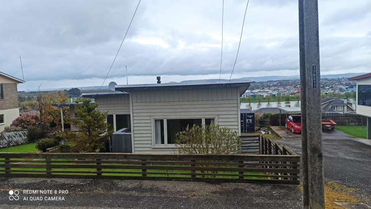 6 Lowestoft Street_0