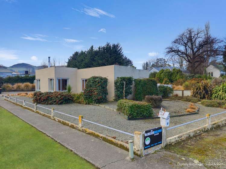 9 Meadow Street Lumsden_27