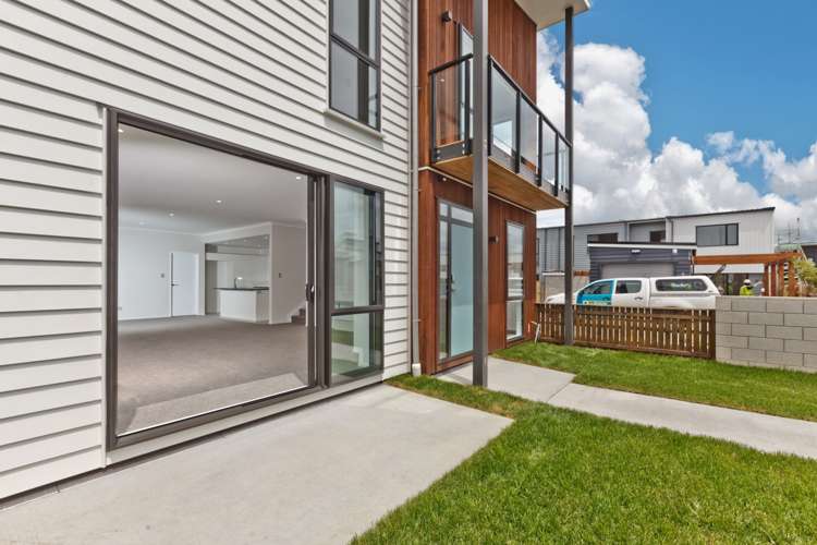 3 Sacred Kingfisher Road Hobsonville_21