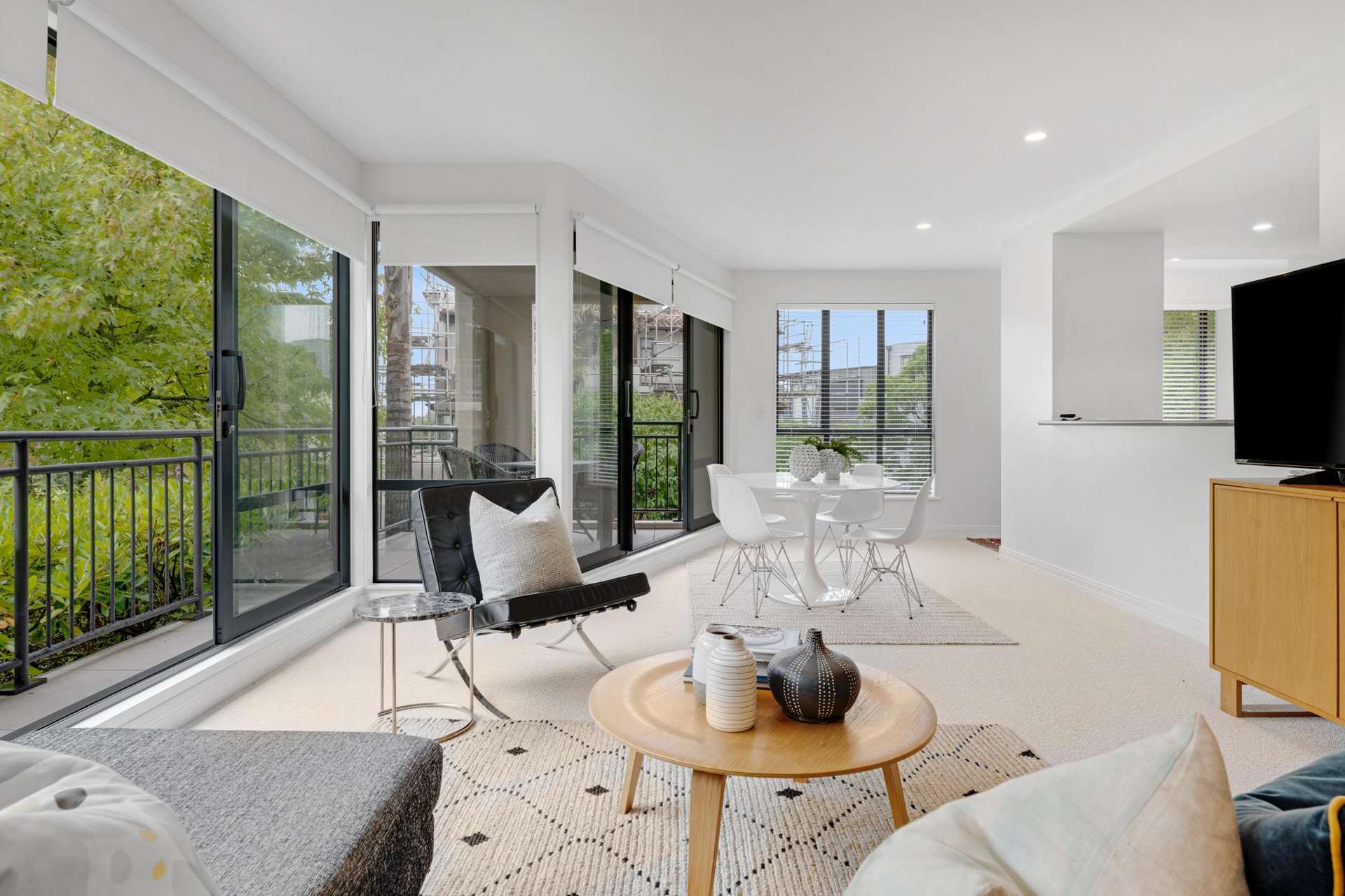 1B/5 Furneaux Way Newmarket_0