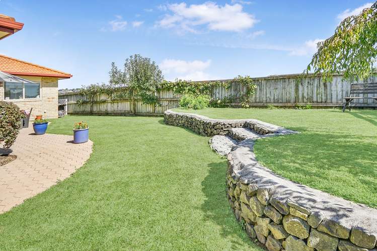 36 Pointon Glade Grandview Heights_23