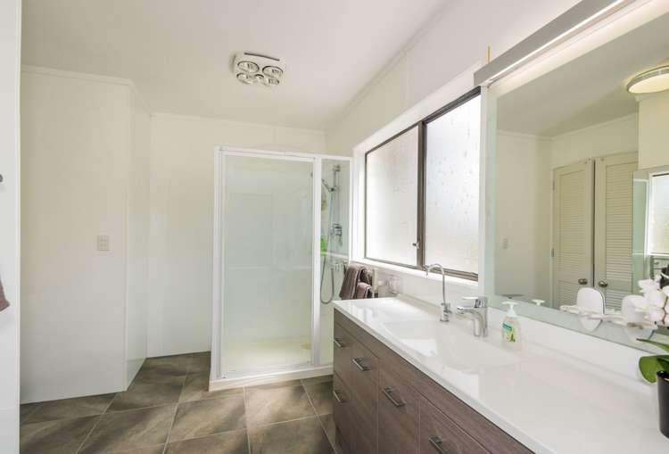 21 John Downs Drive Browns Bay_12