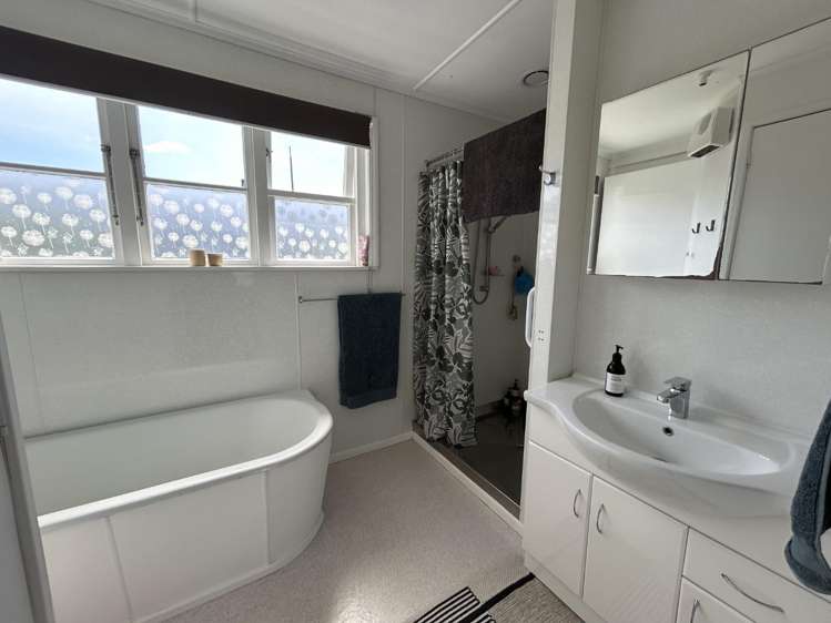 97 Tyndall Street Pahiatua_7