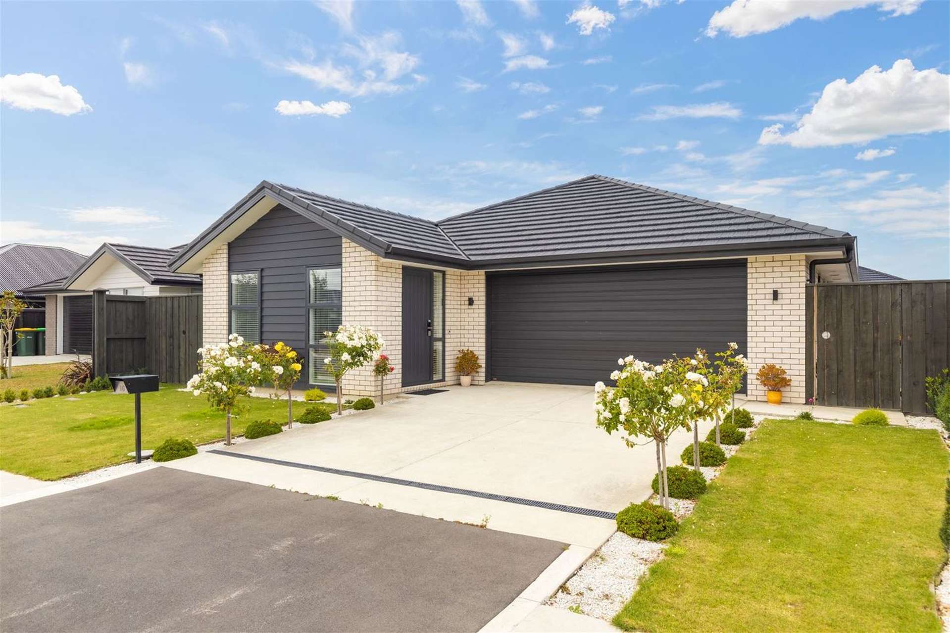 16 Northmoor Boulevard Rolleston_0