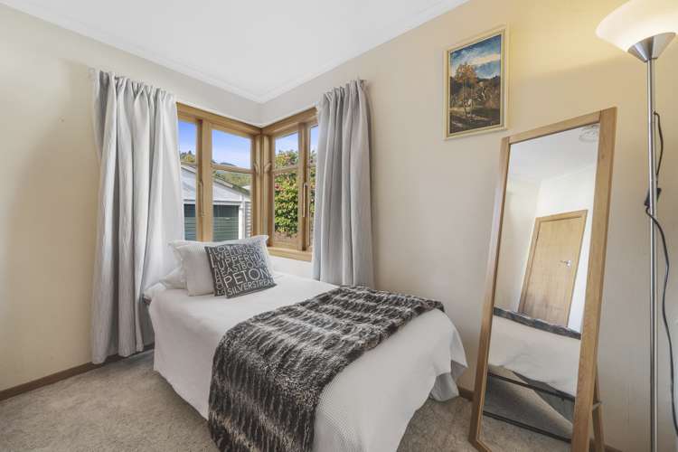 5 Wood Street Wainuiomata_12