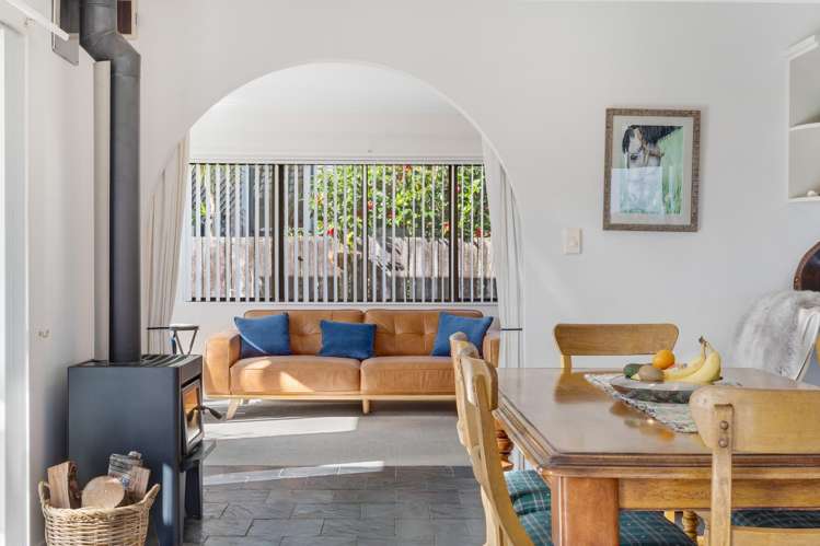 1/2 Basilton Close Bucklands Beach_24