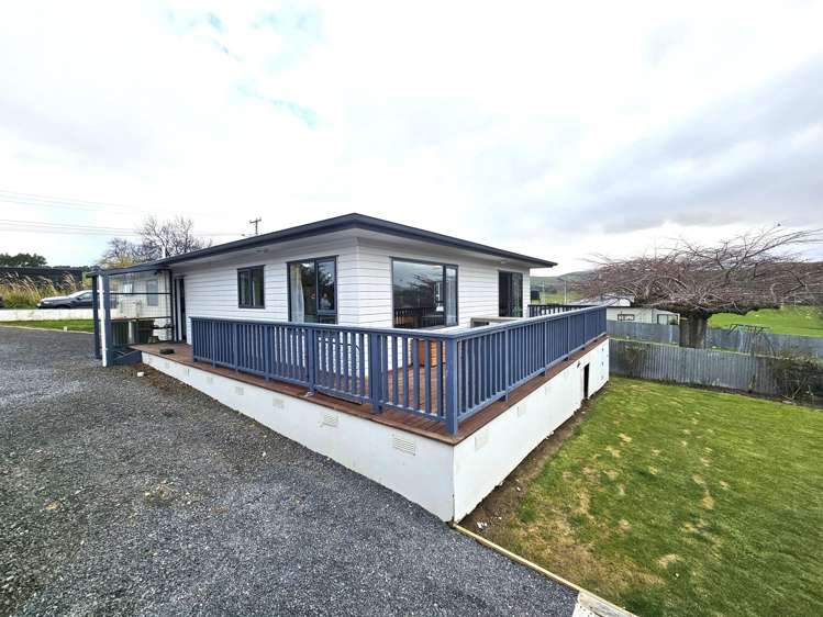 8 Macandrew Street Owaka_15