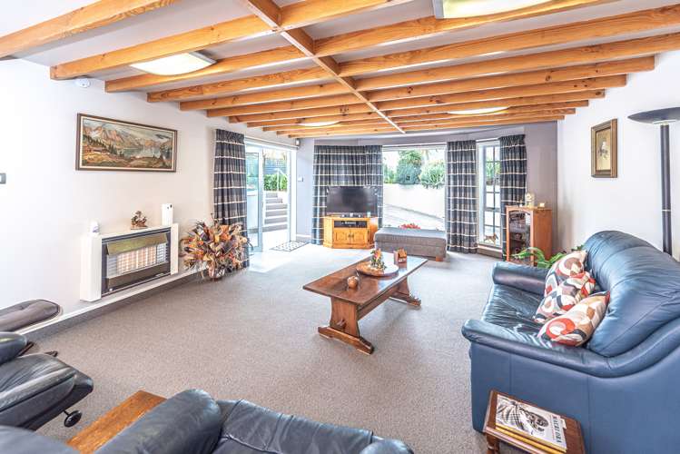 2 Burtts Road Durie Hill_18