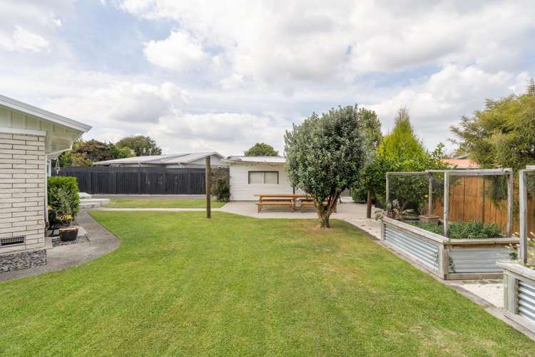 12 Erika Place 1062_12