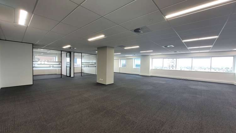 Unit 1 / Level 22/120 Albert Street City Centre_8