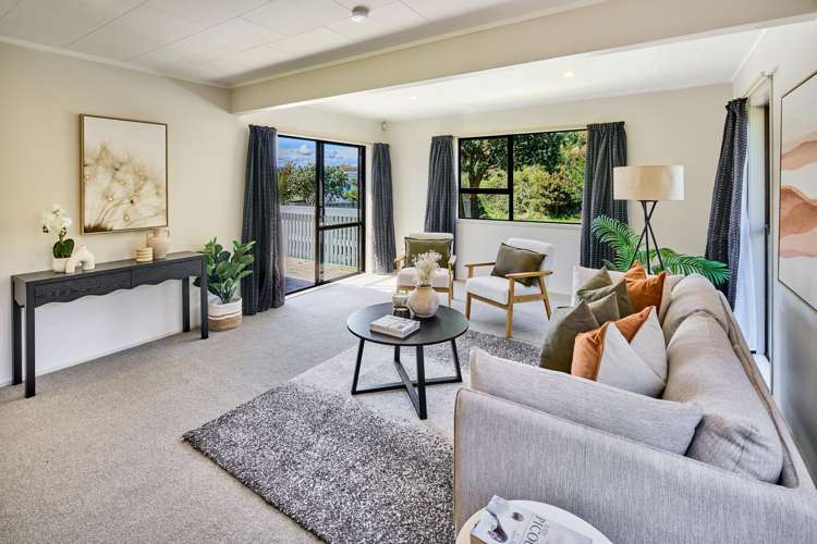 55 Omapere Street Whitby_6