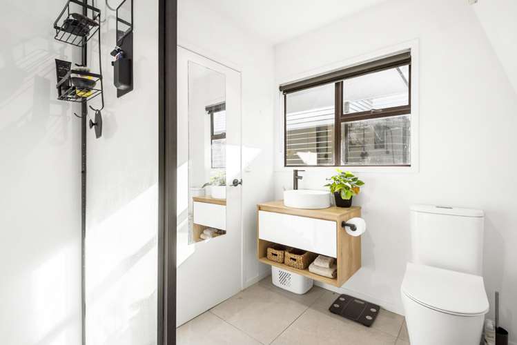 42C Island Bay Road Beach Haven_17