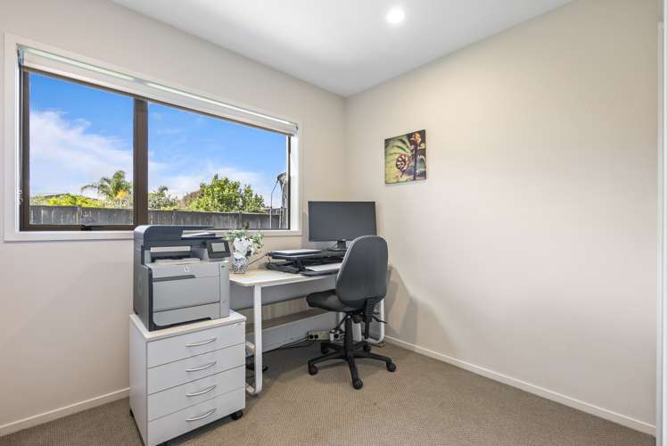 9 Columbia Crescent Beachlands_21