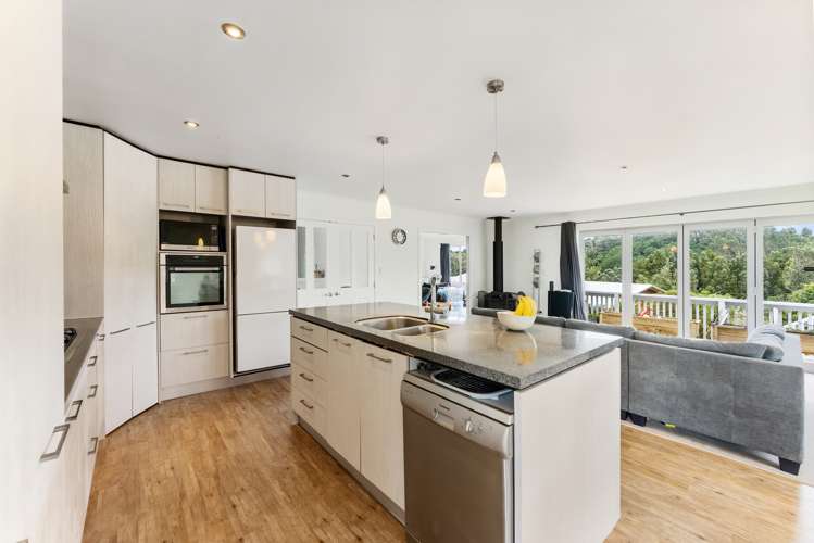 20 Redwood Crescent Hurdon_5