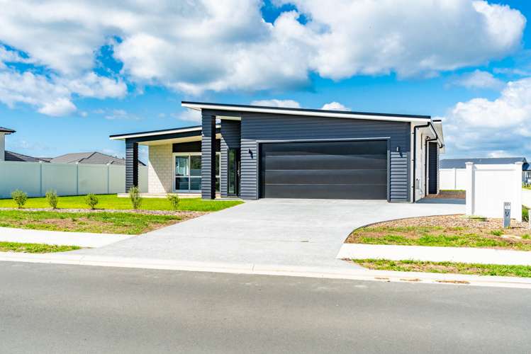 43 Stace Hopper Drive One Tree Point_1