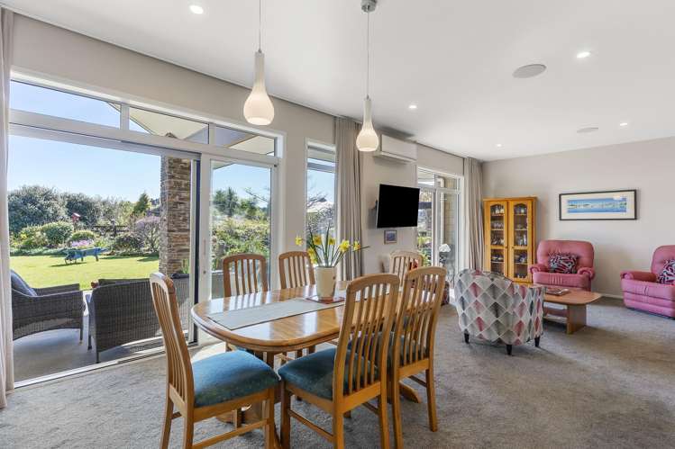 35 Polo Lane Whitford_33