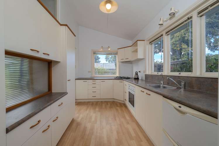 32 Queens Drive Allenton_3