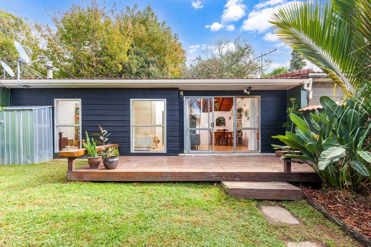 2/20 Blockhouse Bay Road Avondale_1