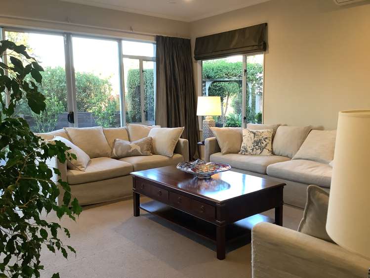 46 Hikanui Drive Havelock North_5