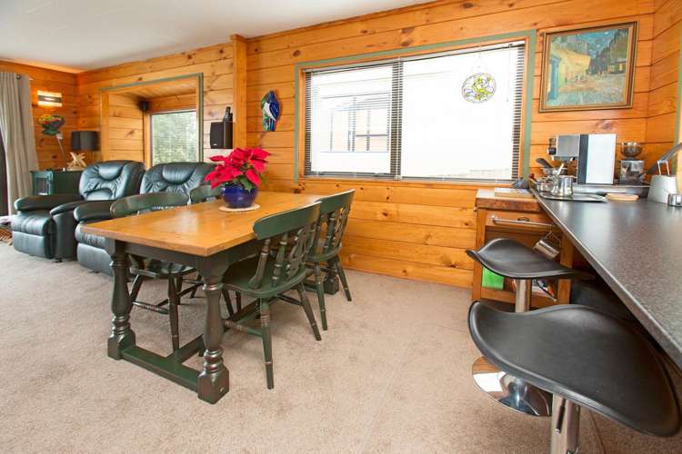 6b South Avenue Manly_5