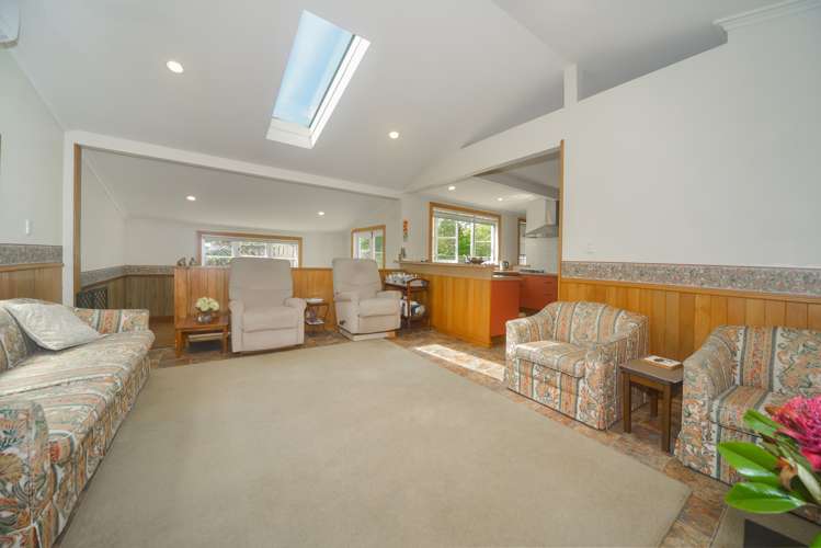 56 County Road Otaki_7