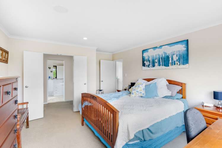 189 Wattle Farm Road Wattle Downs_16