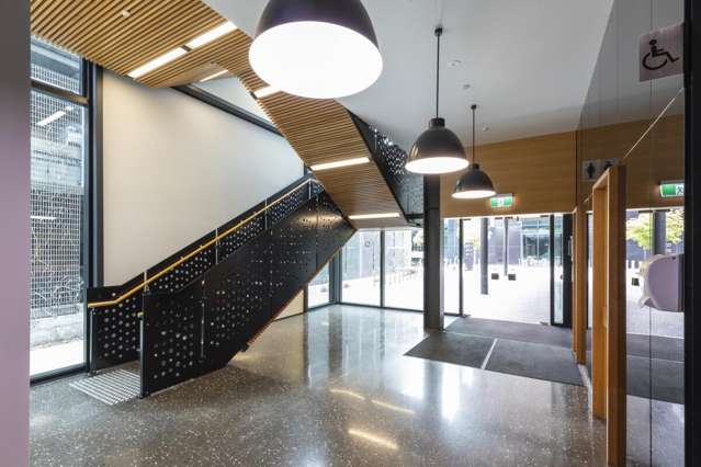 1/335 Lincoln Road Addington_3