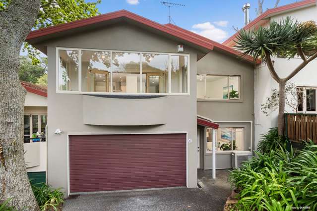 4-Bedroom Family Home in Remuera