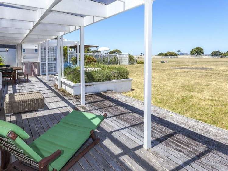 5 Braddock Grove Pauanui_4