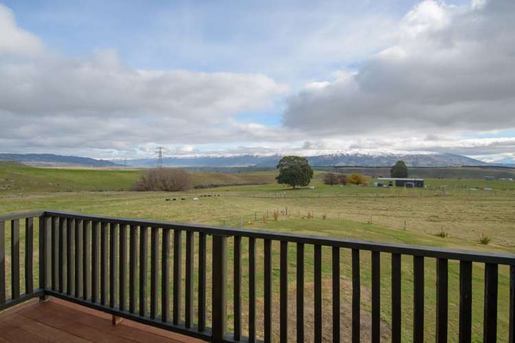 170 Ruffell Road Westland Surrounds_19