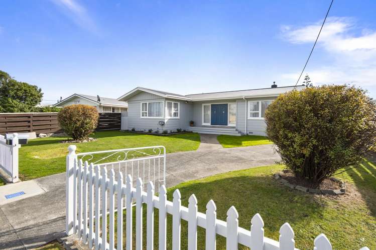 18 Tararua Terrace Cloverlea_6