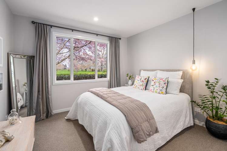 204 Mclarnon Road Cambridge_23
