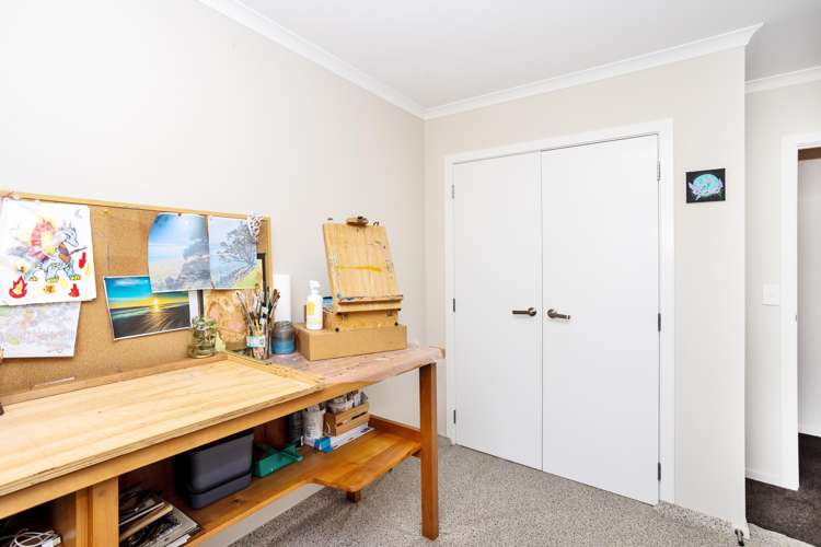 21 Sunrise Drive Seaward Bush_19