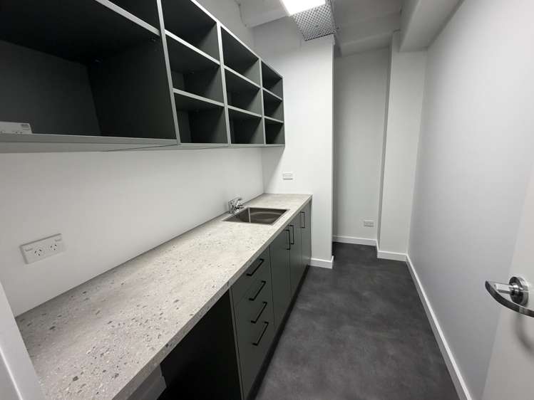 T2/116 Vautier Street (First Floor) Napier South_2