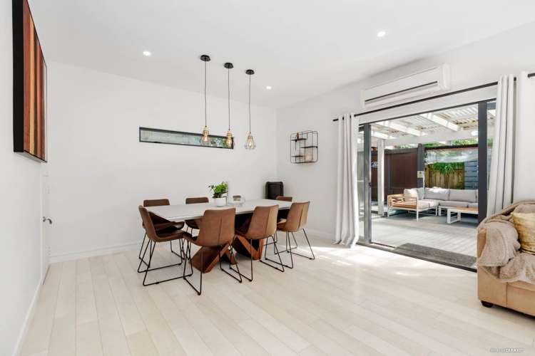 6a Tallington Crescent Torbay_6