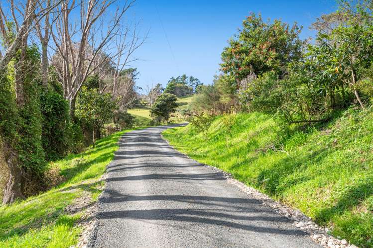 207 Mangakura Road Helensville_44