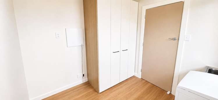 2 Blankney Street 10180_12