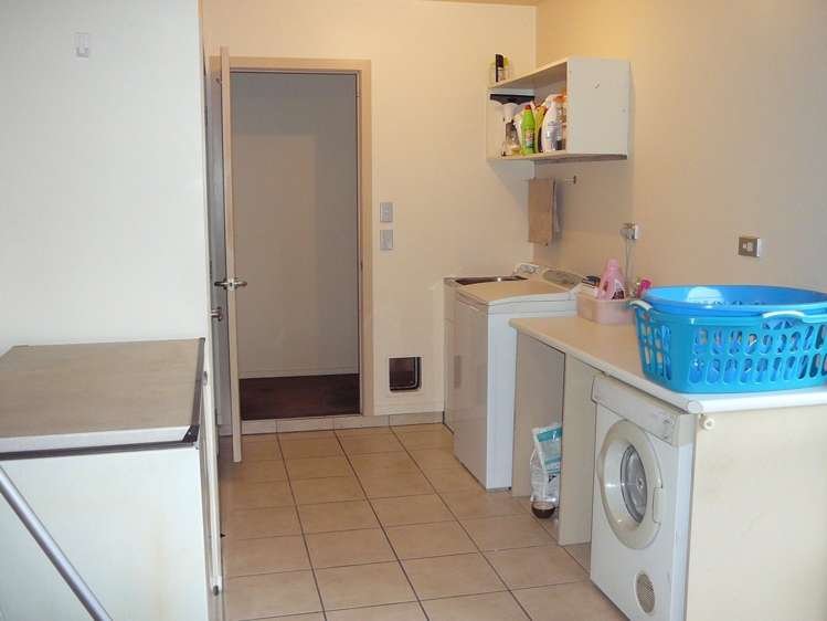 100 Shields Street Clyde_11