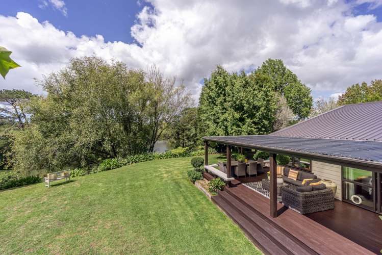 1 Newton Road Riverhead_39