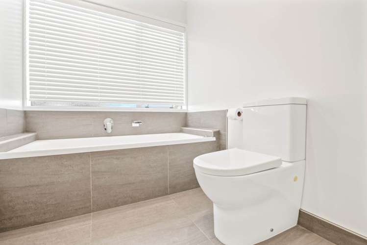 217 Wainui Road Millwater_22
