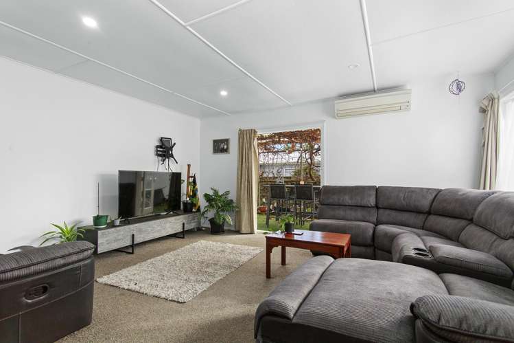 126 Hine Road_3