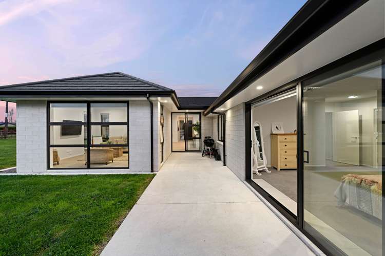 101 Livingstone Road Ngahinapouri_12