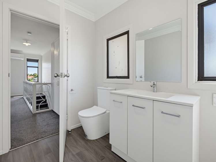 12A Phillip Street Victoria_18