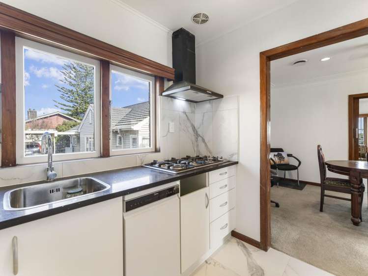 12 Great South Road Manurewa_7