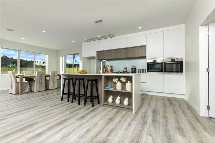 6 Kauri Grove Drive Kumeu_8