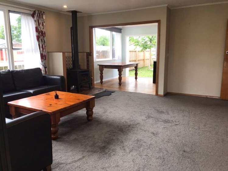 7 Parekarangi Grove Turangi_4