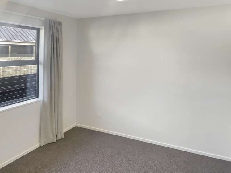 17 Mcquillan Avenue Woodend_11