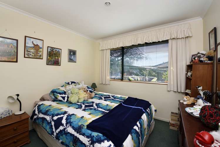 35 Washbourn Drive Richmond_12