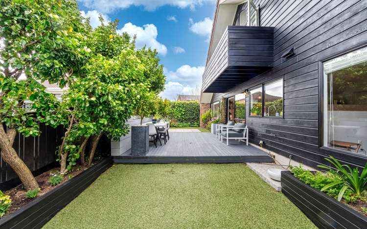 2/59 Dalwhinnie Parade Highland Park_11