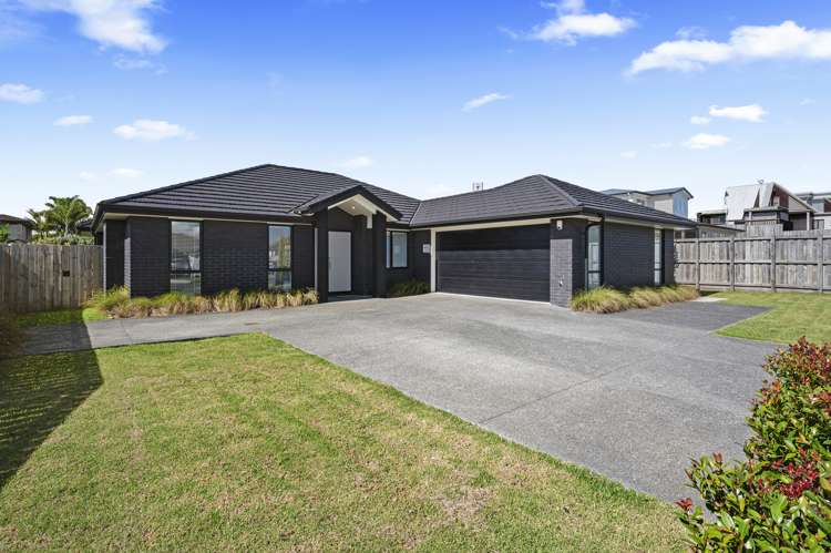 60 Seventh View Avenue Beachlands_3